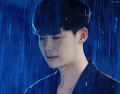 韩剧 W两个世界 李钟硕 下雨