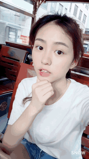 美女 可爱 迷人 女神