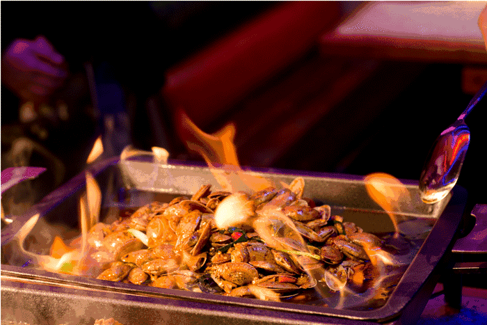 火苗 烤盘 蛤蜊 美味