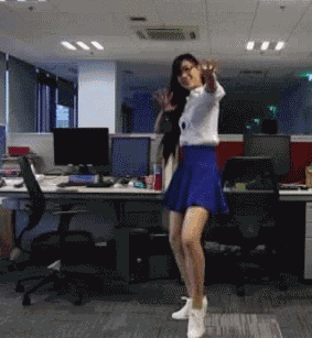 办公室 美女 跳舞 可爱