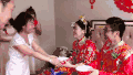 新婚 幸福 甜蜜 吃东西