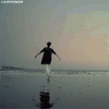 鹿晗 奔跑  海边 开心