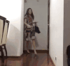 美女 摔倒 理智 搞笑
