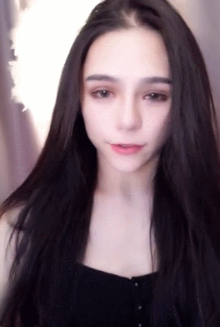 美女 迷人 長發(fā) 性感 撩頭發(fā)