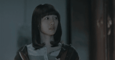美女 白百何 低头 夜晚 奔跑 失恋33天