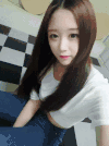 美女 歪头 直视 都嘟嘴