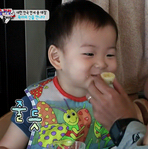 超人回来了 吃货 可爱 开心