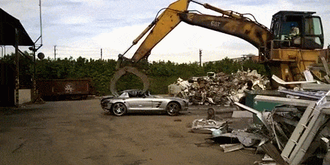 奔驰 Benz car 报废 垃圾场