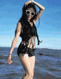 美女 气质 性感 丰满