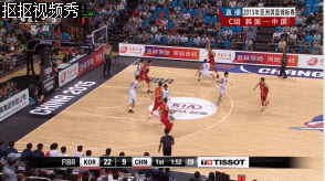 篮球 亚锦赛 中国 韩国 王哲林 上篮 激烈对抗 汗流浃背 英气逼人 劲爆体育