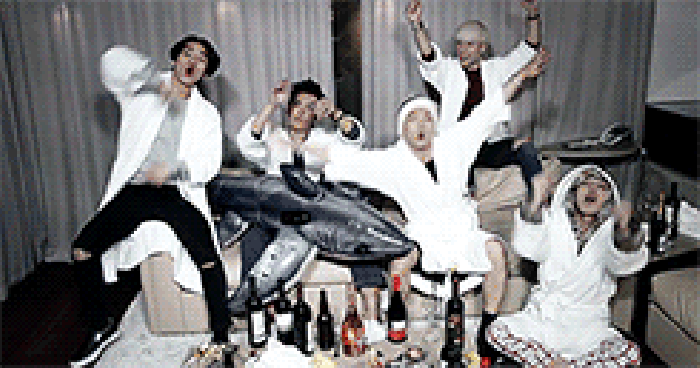 BIGBANG party 鼓掌 自嗨  疯了 MV 韩国组合 歌手 偶像