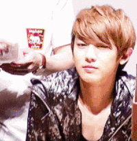 chanyeol 金发 美男 微笑