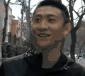 张一山 走路 大笑 喜庆