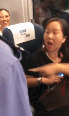 高铁 高铁霸座女 吵架 乘务员 争执