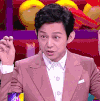 何炅 眨眼睛 主持人 手势
