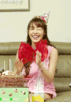 少女时代 黄美英 Tiffany 生日快乐 害羞