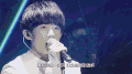 表演 深情 易烊千玺 TFBOYS