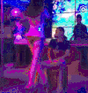 夜店 妹子 扭 老婆 抓人 来了 推开 卡通 设计