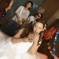 婚纱 喜庆 自拍