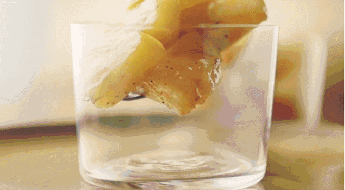出锅 烹饪 焦糖蜂蜜菠萝篇 玻璃杯 美食系列短片