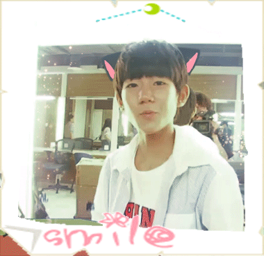 TFBOYS 王源 賣萌 帥氣