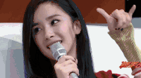 杨幂 笑容 牙齿  话筒