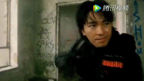 逃学威龙GIF表情图_逃学威龙动态_逃学威龙图6s表情包图片