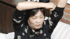 陈乔恩 母子 沙发 亲亲