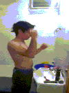 搞笑 逗比 疼 玩火
