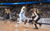 NBA 摔倒 篮球 阻挡