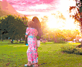 漫步 美女 太阳 漂亮