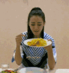 迪丽热巴 吃货 好吃 开心