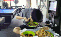 吃货 挑战 台球 无语