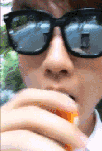 王青 自拍 笑死 傻逼  二蛋