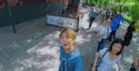拍照 约吧大明星 徐海乔 走路