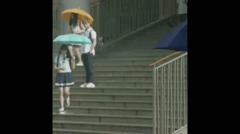 金所炫 学校2015 下雨 打伞