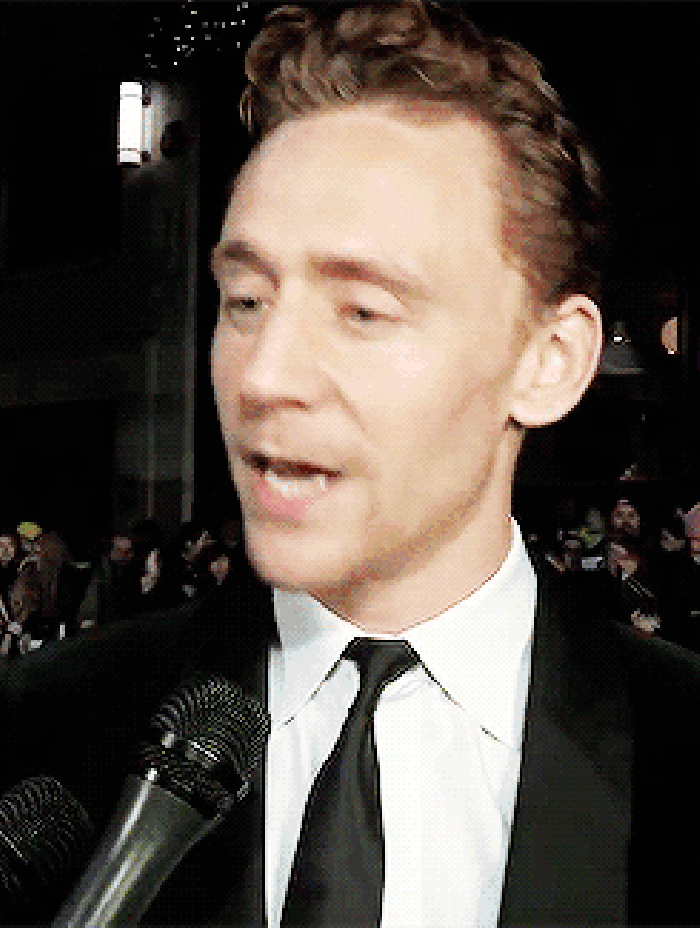 男神 偶像 Tom Hiddleston 好莱坞明星
