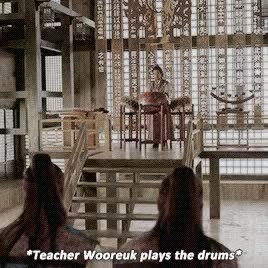 打鼓 