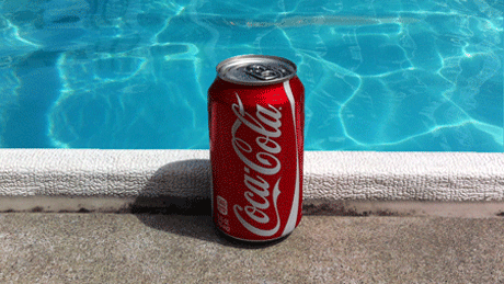 可乐 碳酸饮料 泳池 高热量 有害健康