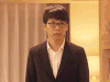 采访 演讲 认真 回答