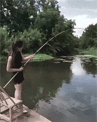 美女 钓鱼 杆断 生气