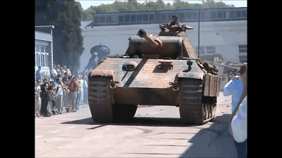 soogif soogif出品 军事 黑豹g型坦克