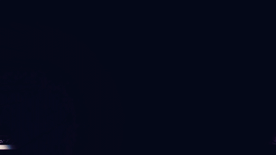 帅哥  美女  惊讶  亲吻  瞪眼