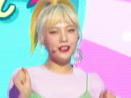 美女 跳舞 甜美 黄色头发 女神 可爱