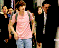 圭贤 曺圭贤 机场 gif