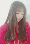 美女 长发 低头 红嘴唇