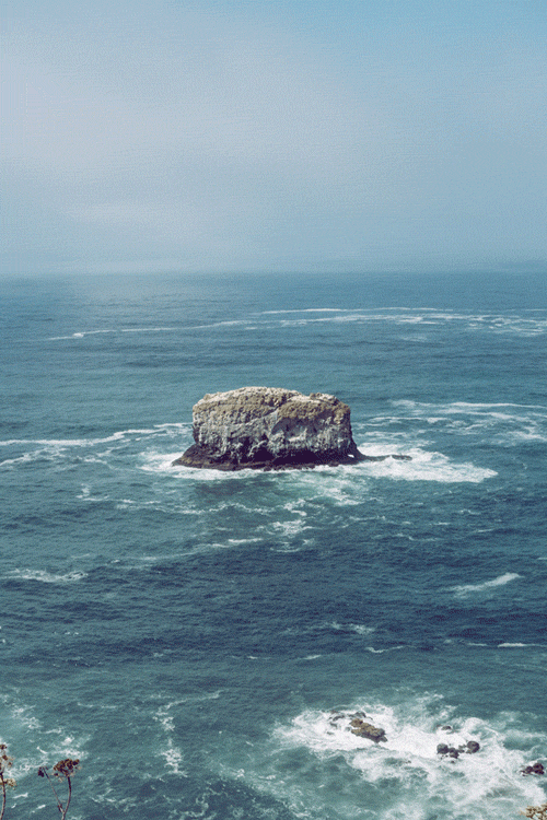 大海 蓝色 岩石