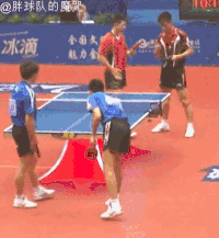 乒乓球 比赛 他们说 我们也说