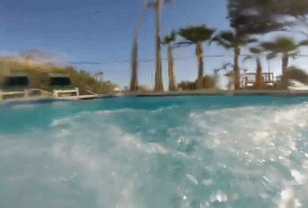 酒店 泳池 天台 跳水 作
