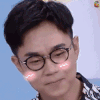 快乐大本营 大鹏 心中窃喜 开心 卖萌 害羞 可爱 搞怪 soogif soogif出品